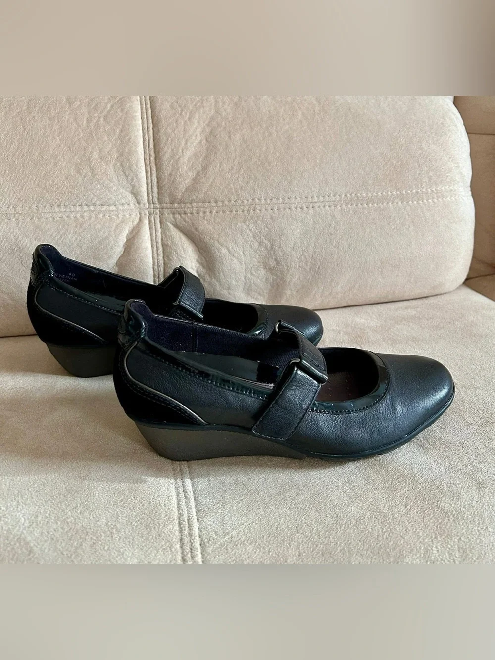 Clarks gently worn